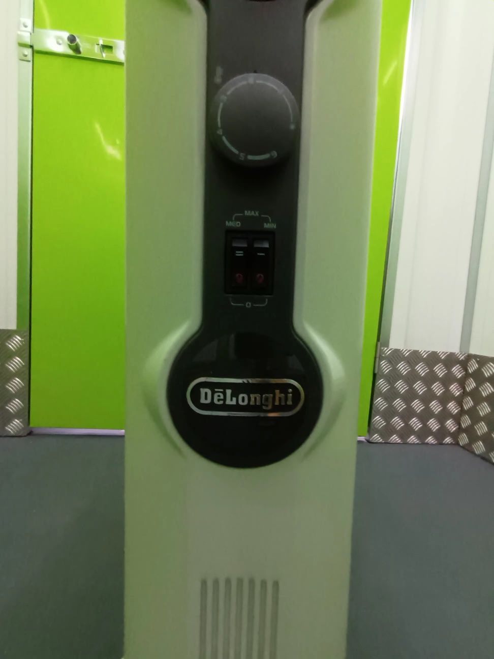 Aquecedor a óleo Délonghi 1500W