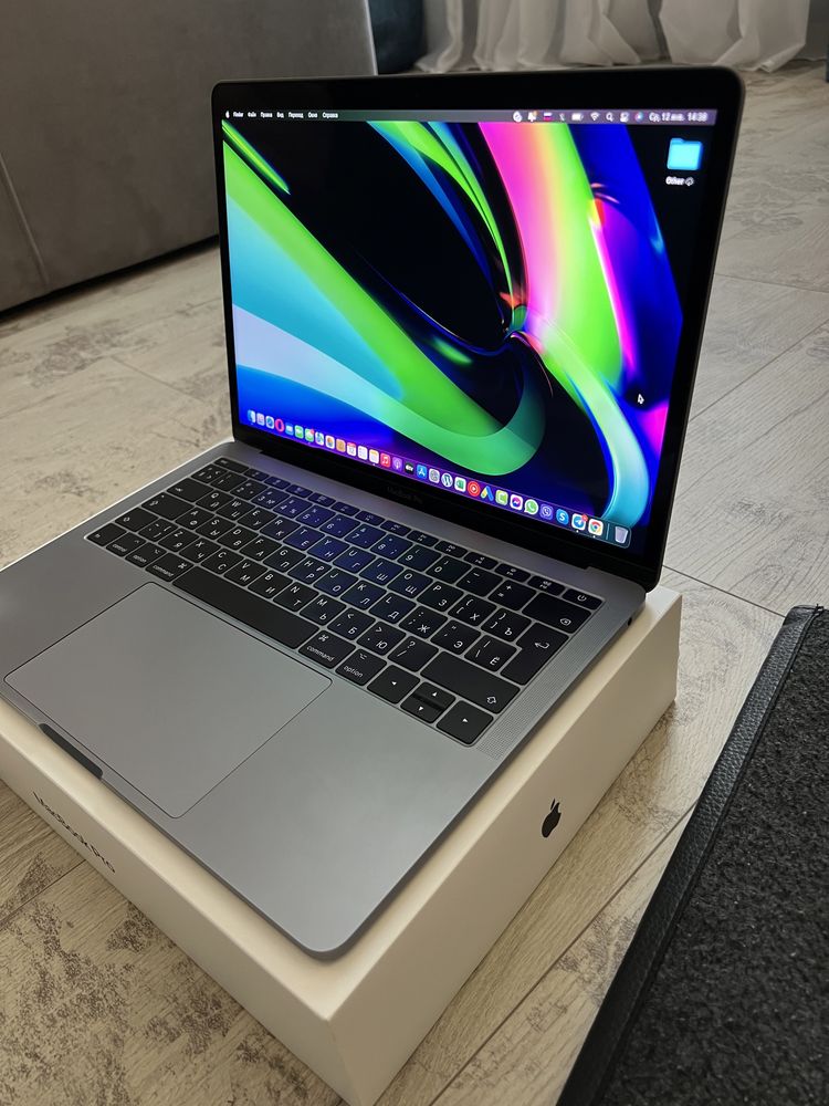 Ноутбук Apple MacBook Pro 13" 128GB Retina Space Gray, 2017