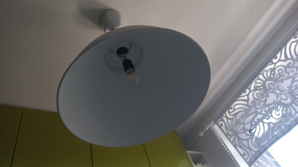 Srebrna lampa industrialna IKEA śr. 49cm