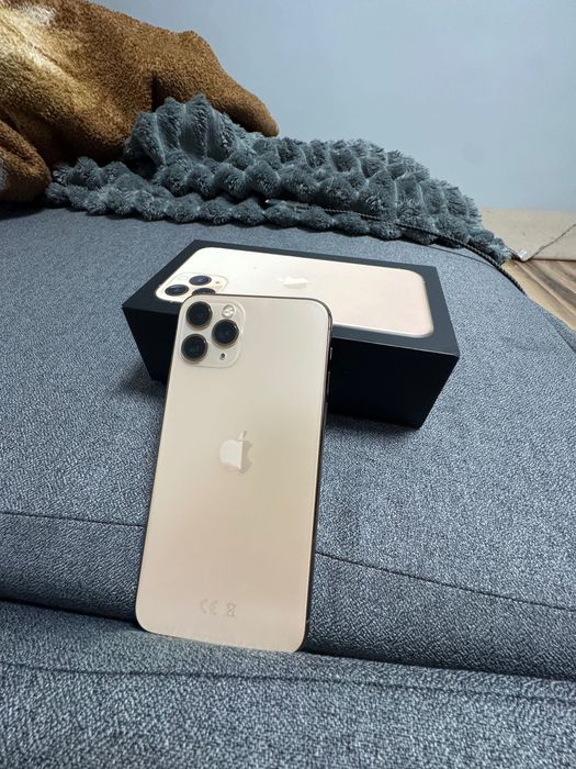 iPhone  11 pro 256 gold