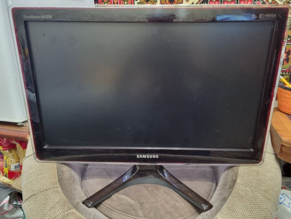 Монитор Samsung SyncMaster BX2235