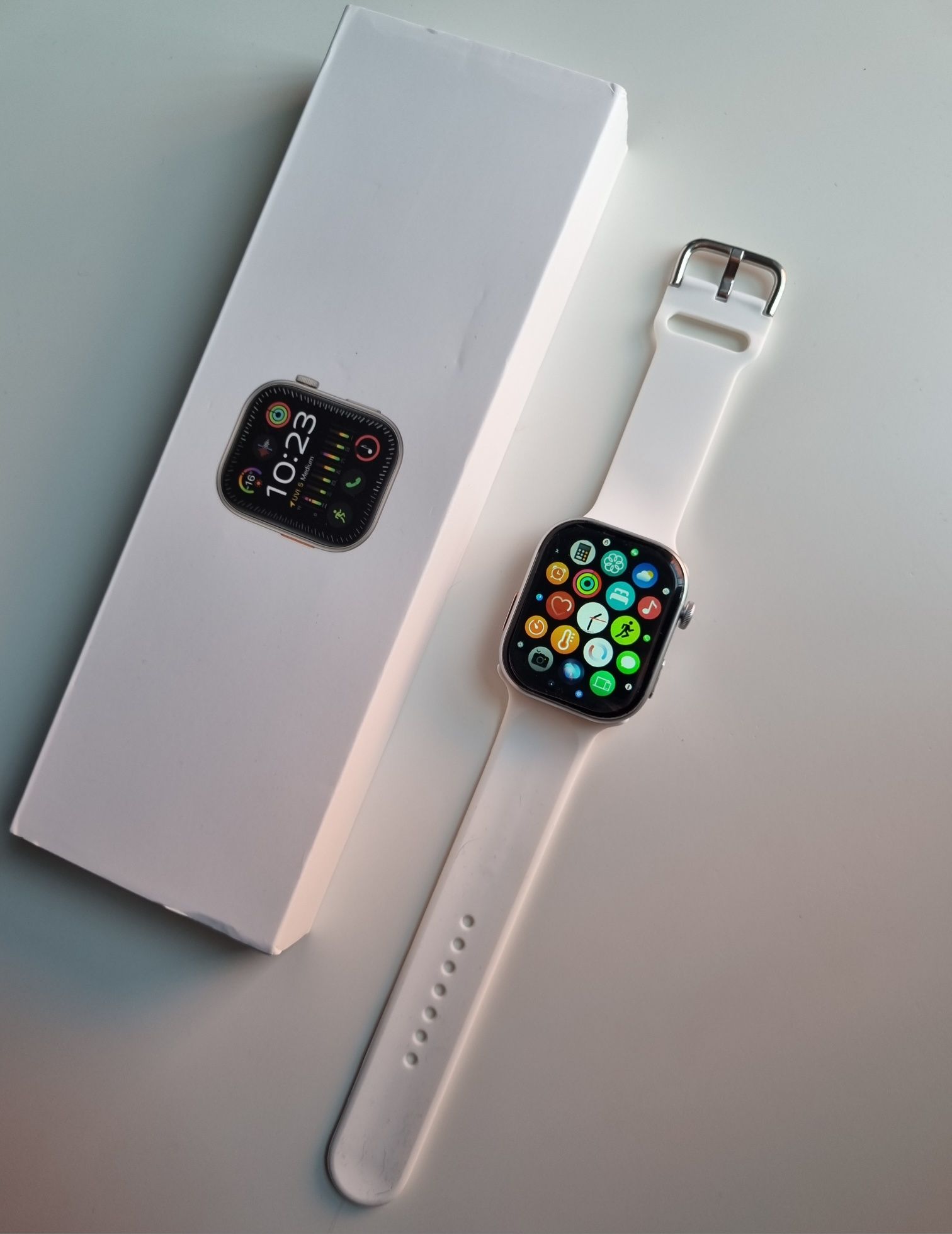 Smartwatch 9 Max biały pasek