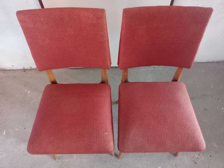Krzesła krzesło PRL vintage tapicerowane rzadko spotykany model