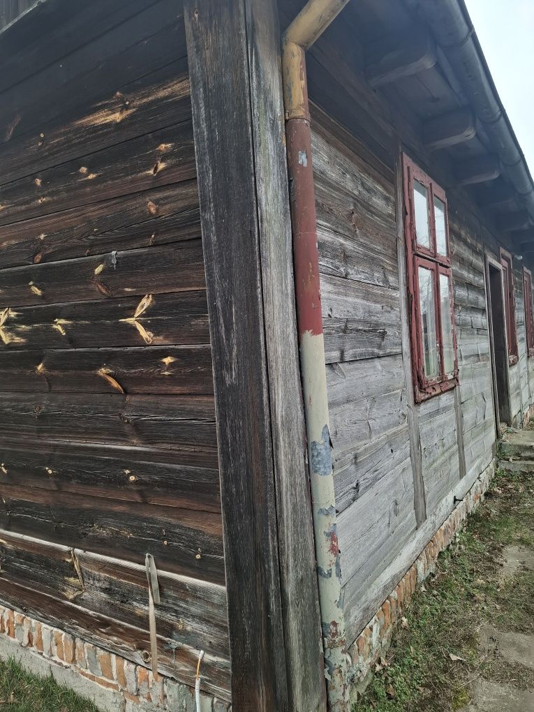 Dom drewniany do rozbiórki