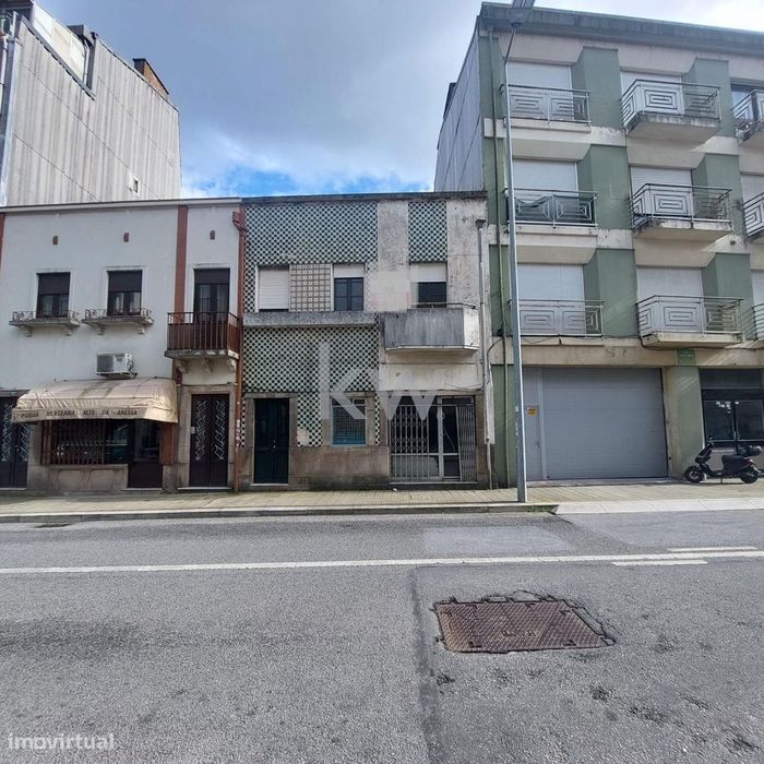 Oportunidade Imperdível no Coração do Porto!