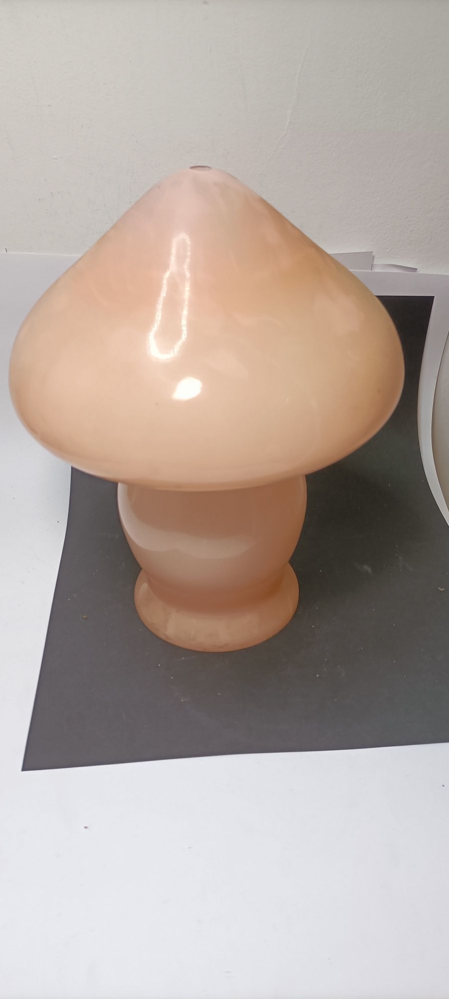 Piękny stary klosz szklany grzybek lampa design Bauhaus Mushroom