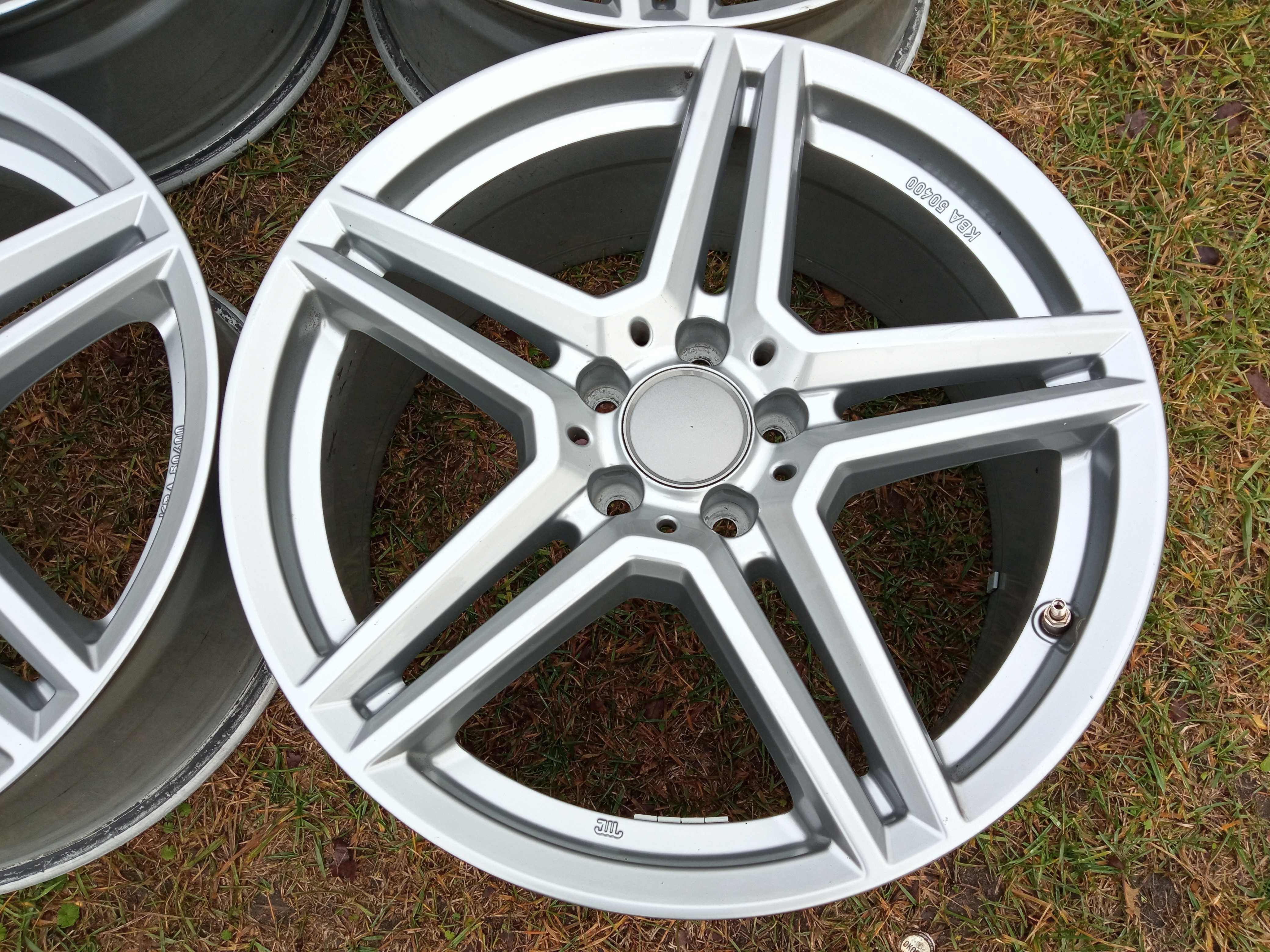Felgi Uniwheels 19cali 5x112 et45 8,5J Mercedes Audi Skoda Seat VW BMW
