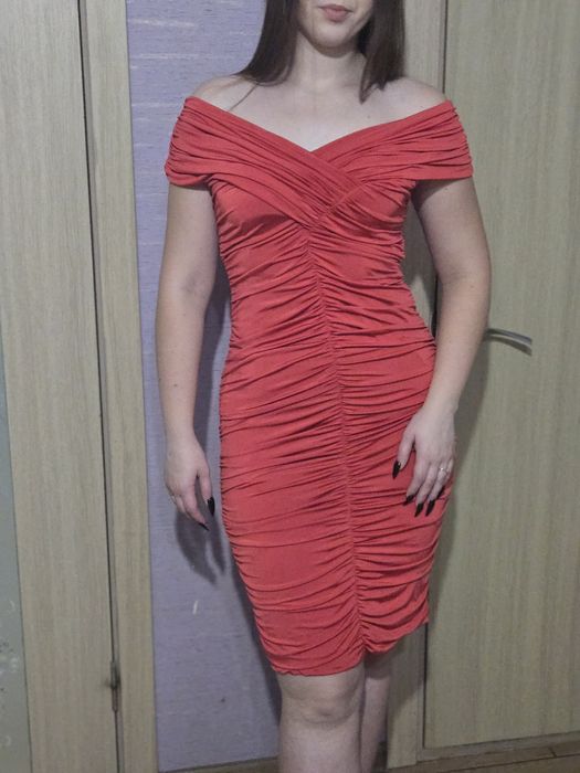 Вечірня сукня розмір С- М