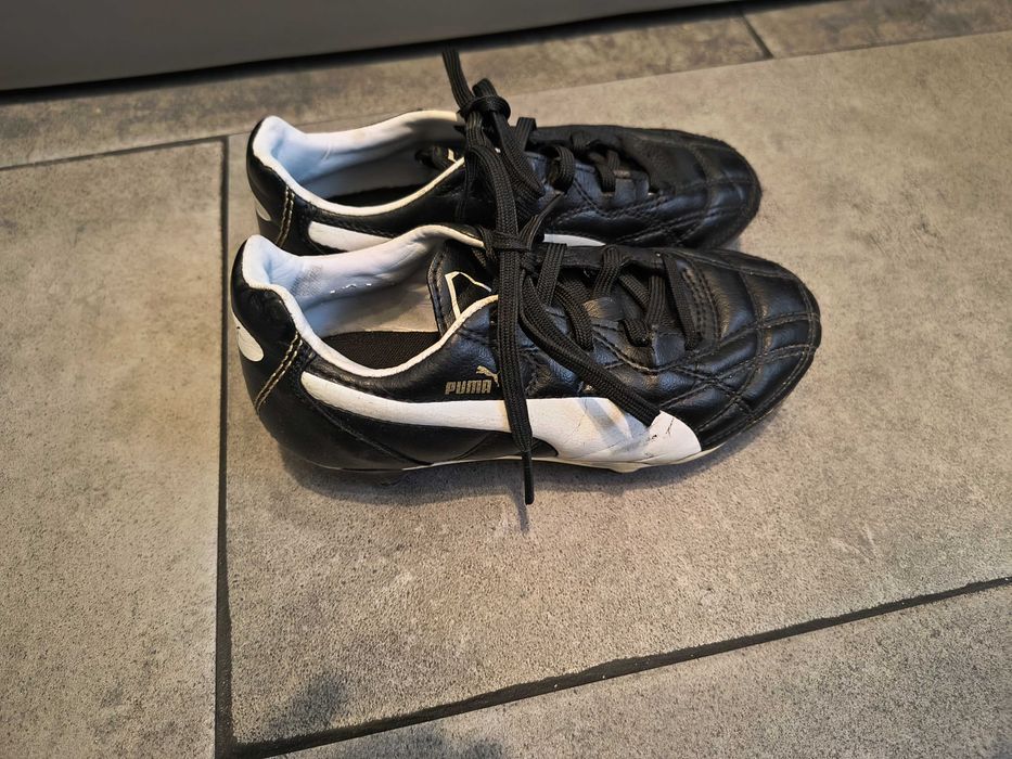 Korki piłkarskie firmy Puma roz. 31