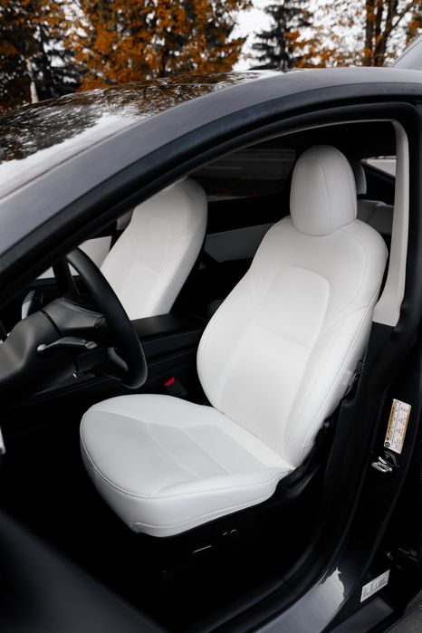 Tesla Y 2021/2022рік