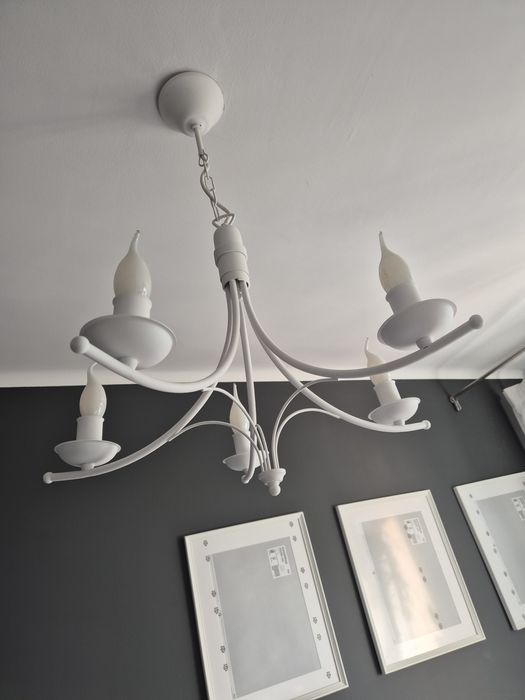 Lampa biała pięcioramienna