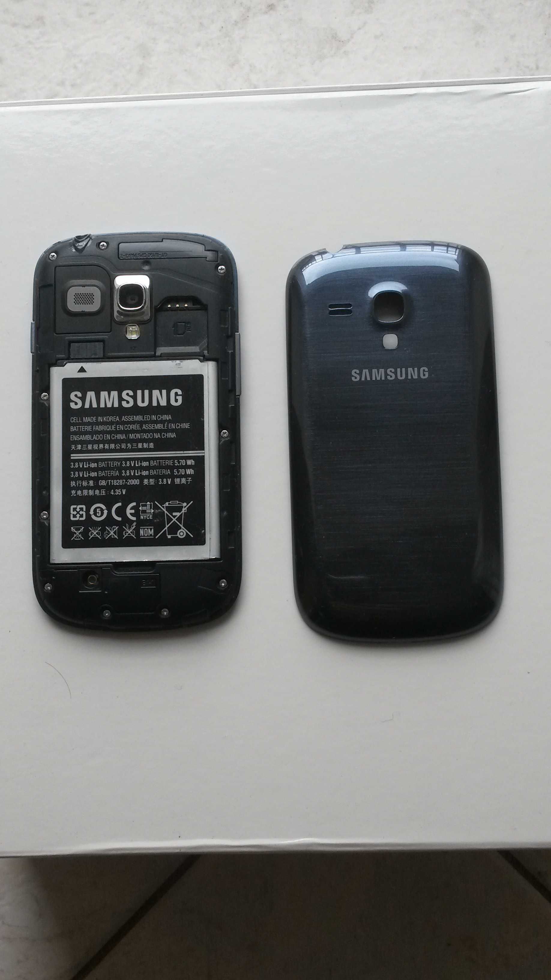 Samsung Galaxy S-3 Mini GTI8190N Android / Nowy