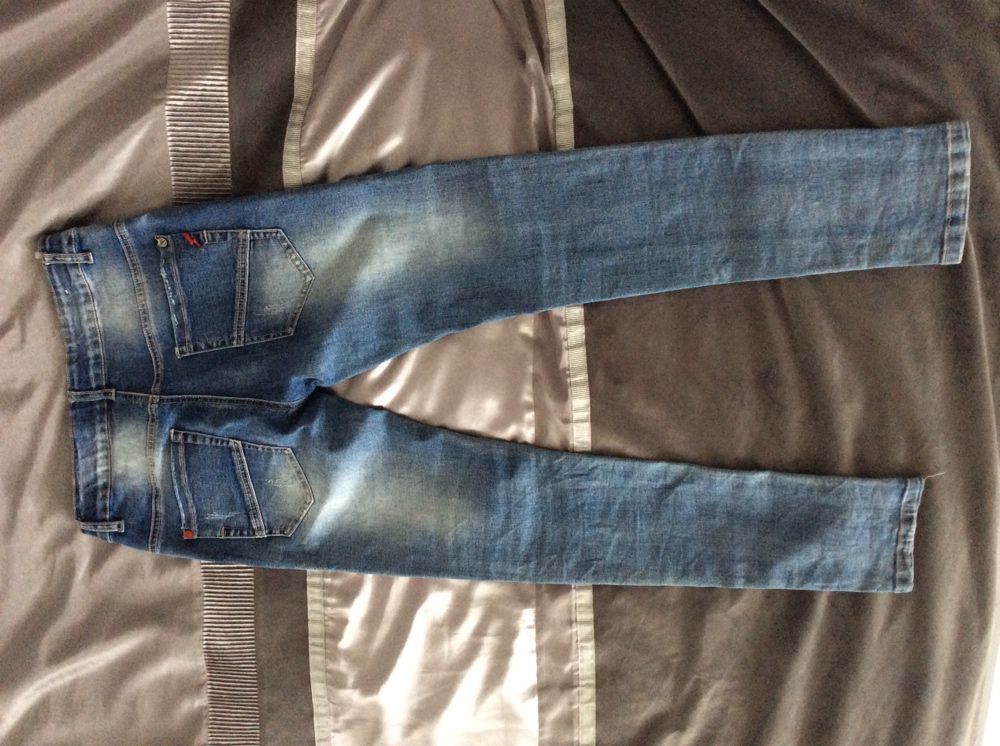 Spodnie chłopięce jeans jak nowe rozmiar 152