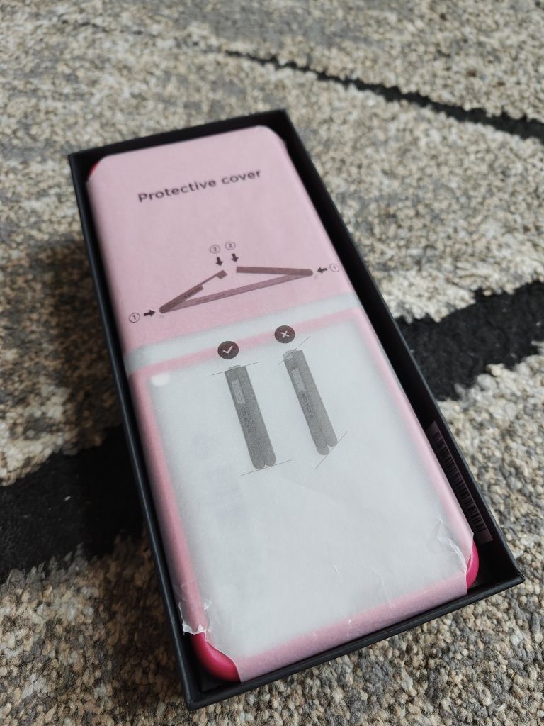 Smartfon Motorola Razr 50 Ultra hot pink