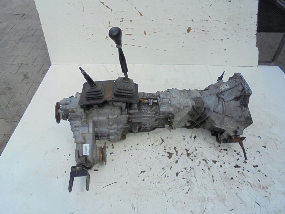 Роздаточна коробка передач мкпп kia sportage 1 кіа спортедж 2.0 бензин