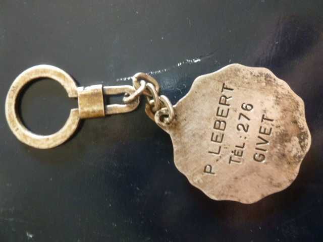 Porta chaves antigo com publicidade (francês)