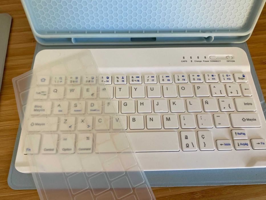 Samsung Galaxy Tab S6 Lite + Teclado