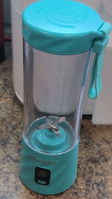 BlendyGo 3 przenośny blender kielichowy