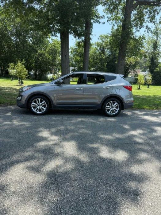 Hyundai Santa Fe Sport      2016