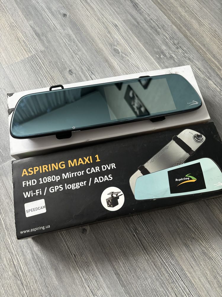 Відеореєстратор Aspiring MAXI 1