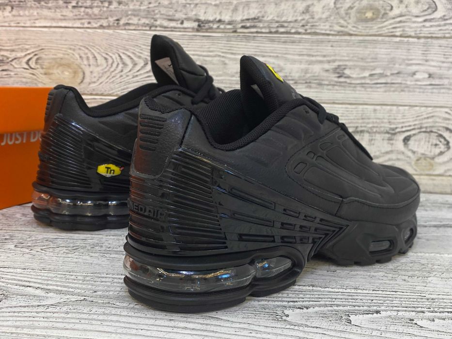 Кросівки демісезонні Nike Air Max Tn Plus Найк Ейр Макс Тн Плюс р41-45