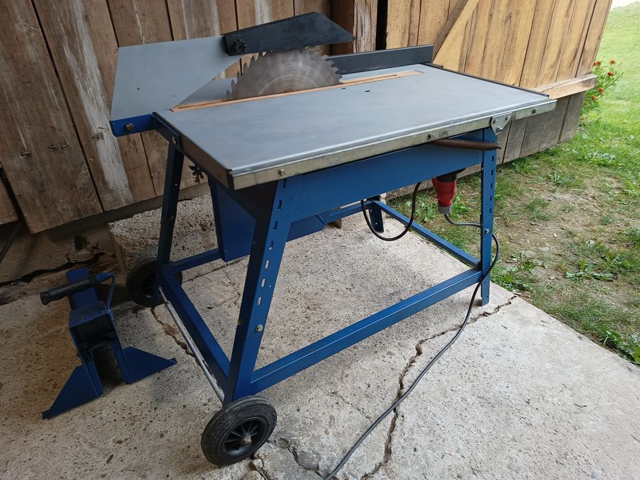 Piła stołowa do drewna krajzega tarczowa cerkularka cyrkulatka