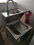 Lava-mãos industrial inox com lavatório e torneira