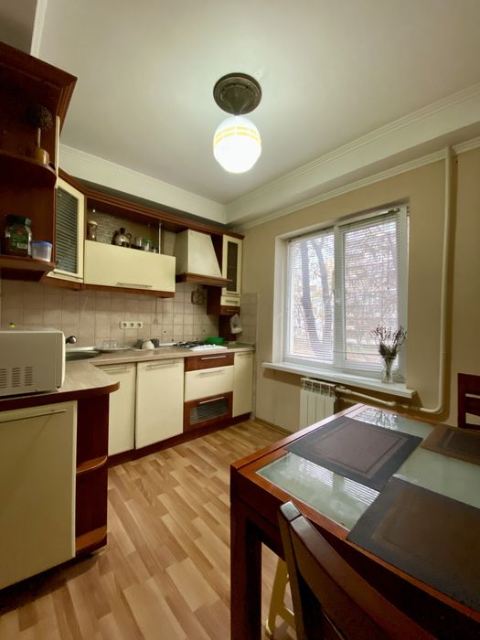 Вільна з 1 грудня! Оренда 2 кімнатної квартири, Малий ринок