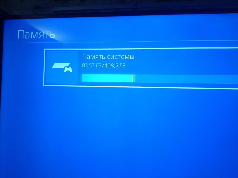 PS4 slim 500gb.consol.2.gamepad.5 games