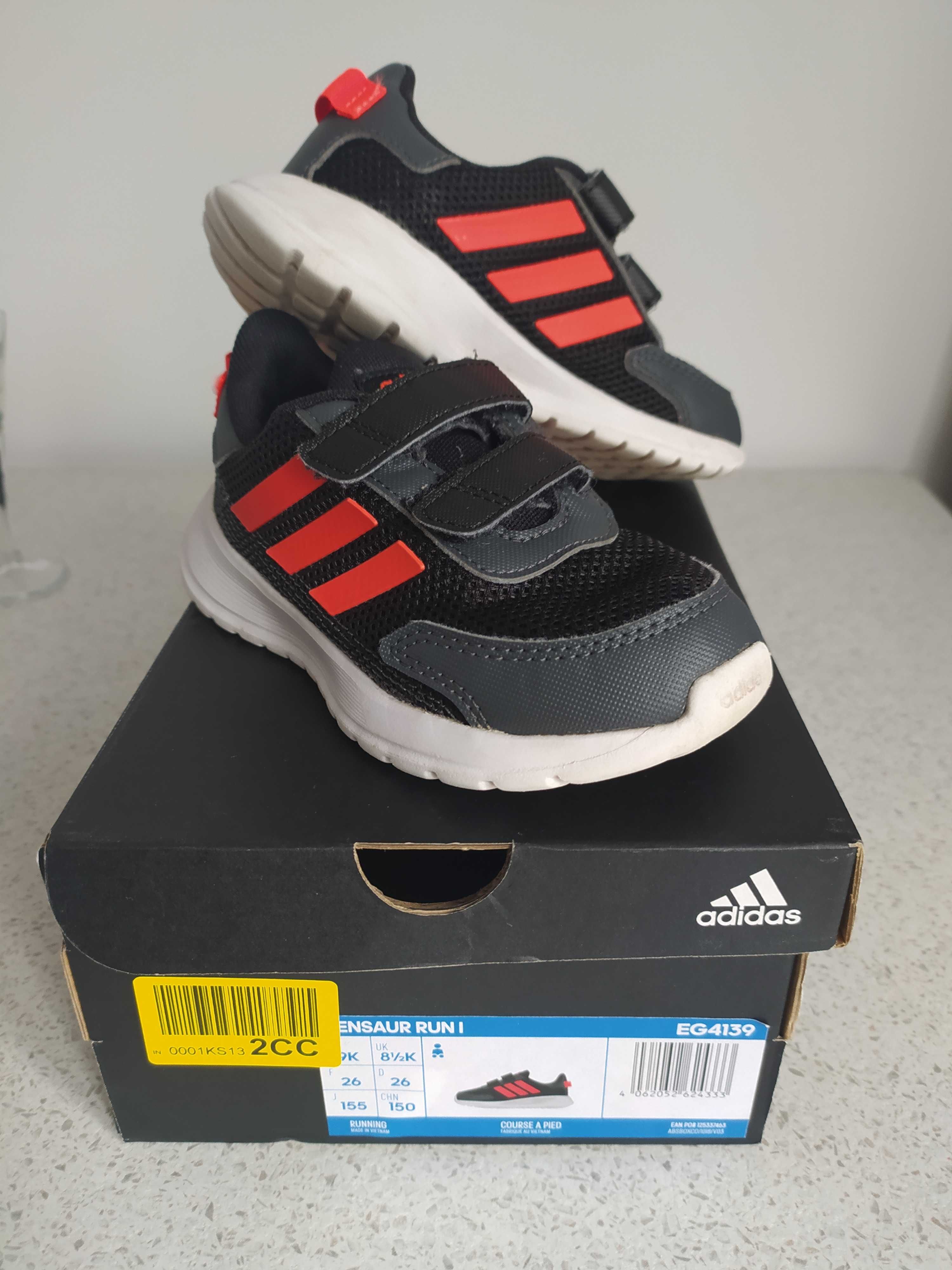 Buty chłopięce Adidas rozmiar 26