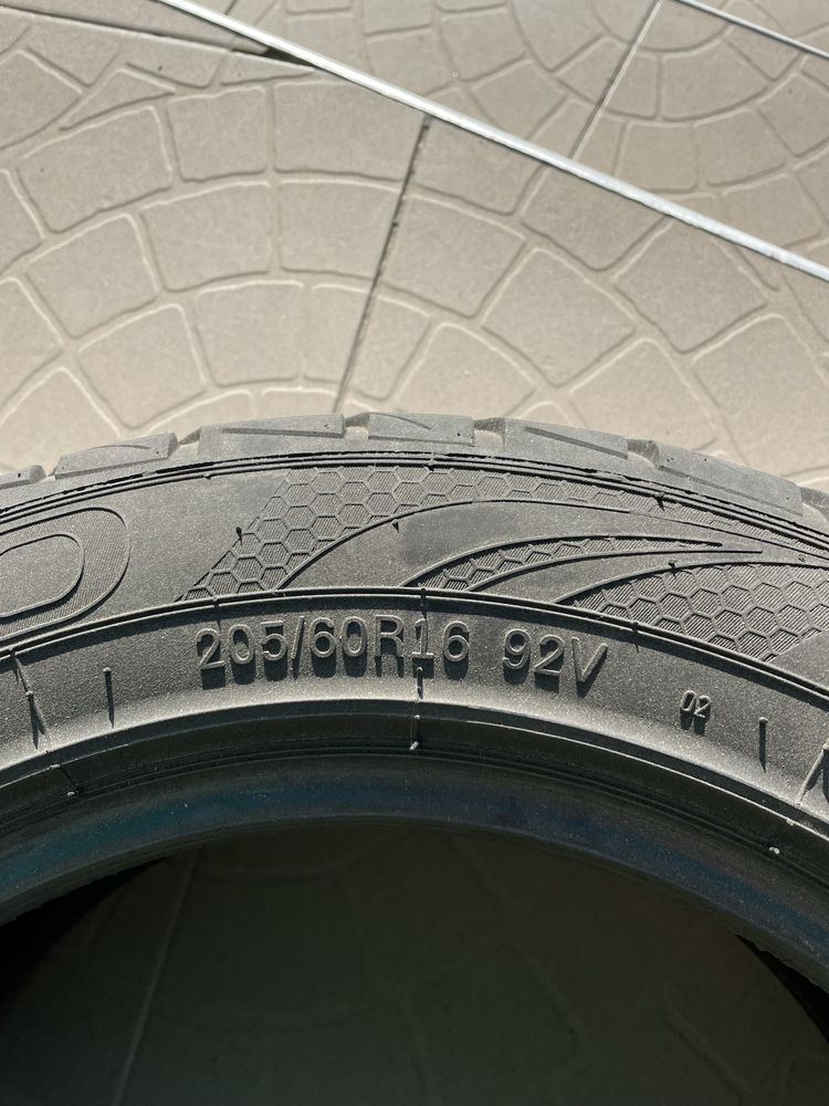 Резина літо Itegro 205/60 r16