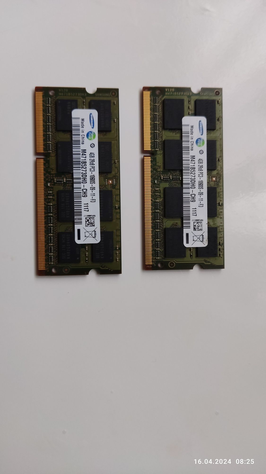 Samsung оперативная память 4Gb+4Gb=8Gb.