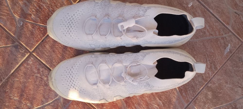 Buty męskie Lowa 42.