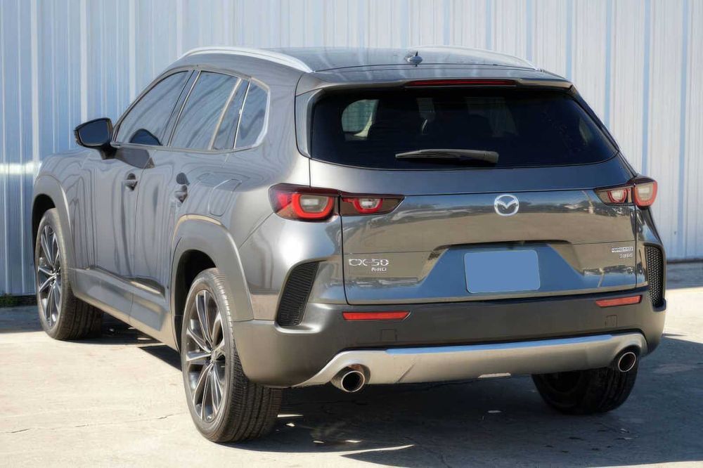 Mazda CX-50      2024
