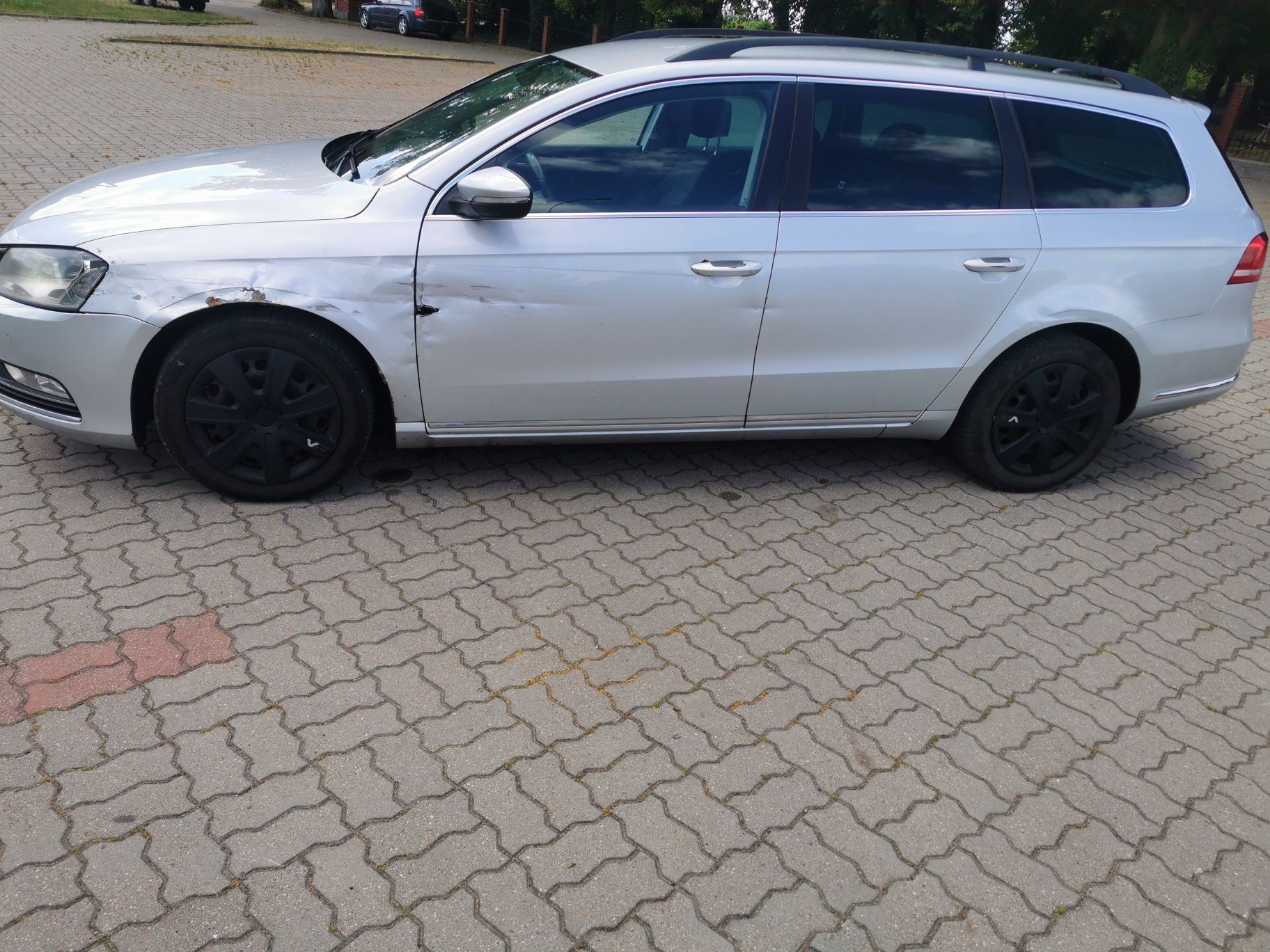 Volkswagen Passat b7 2.0 tdi