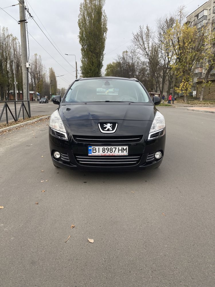 Продам Peugeot 5008