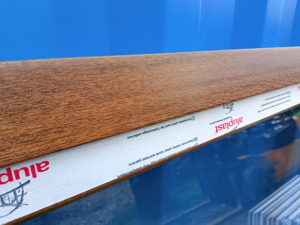 Okno 125x149 nowe plastikowe orzech uchylne