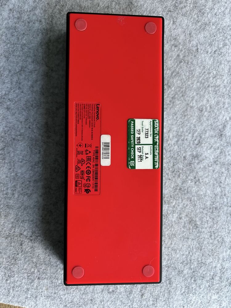 Stacja dokująca Lenovo Thundelbolt 3 docking station