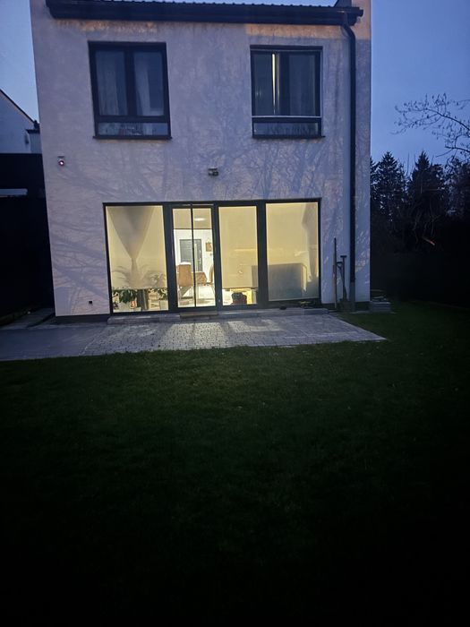 Nowy dom w Błoniu z działka 400 m2