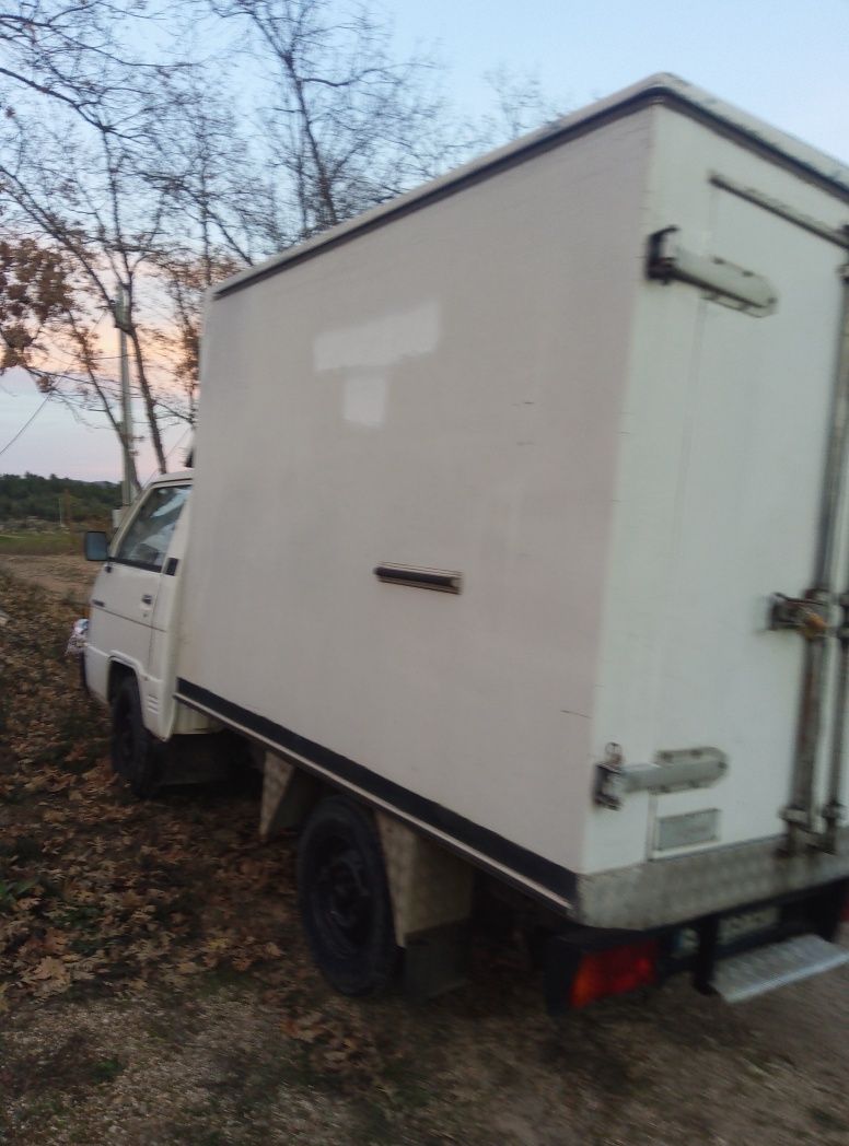 Mitsubishi L 3 00