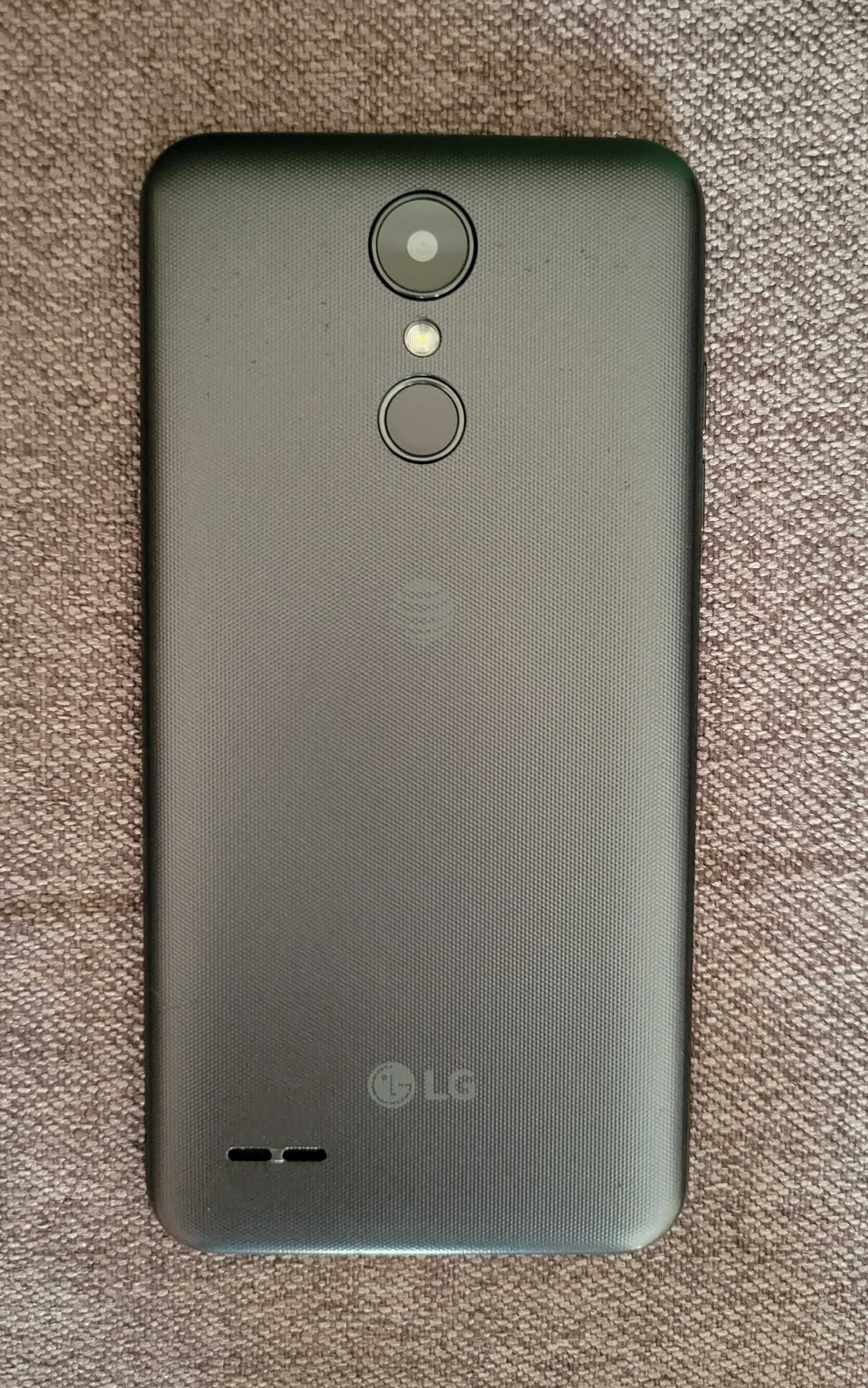 Смартфон LG Phoenix 4