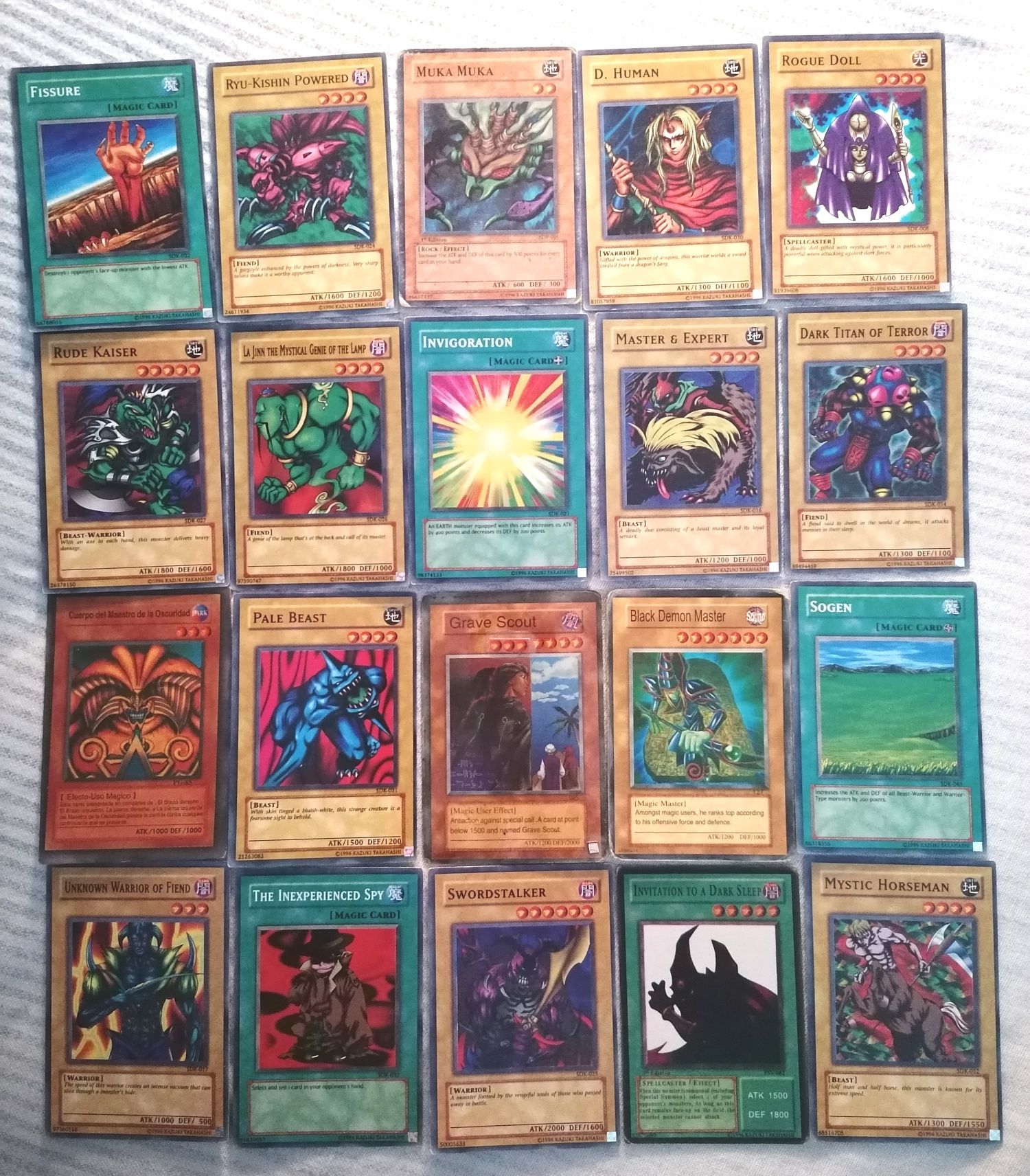 64 cartas YU-GI-OH de 1996