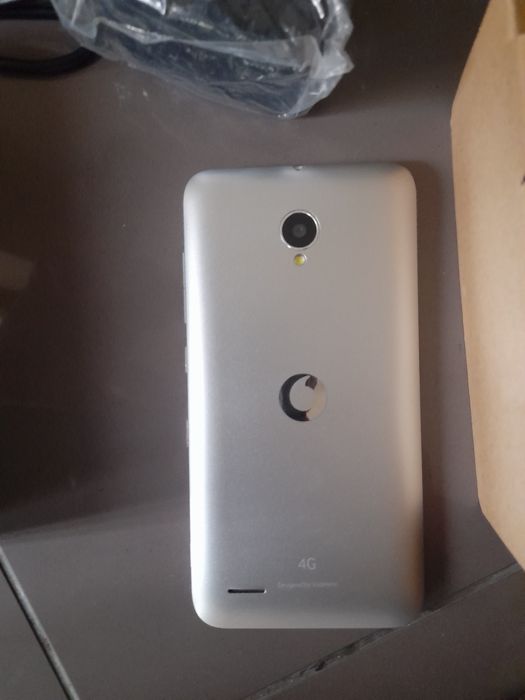 Telemóvel Vodafone smart prime 6