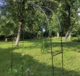 Pergola ogrodowa łuk na pnące róże kwiaty łukowa metalowa 240 cm