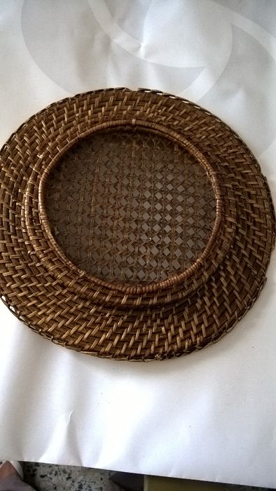 Prato/Centro de mesa em verga NOVO