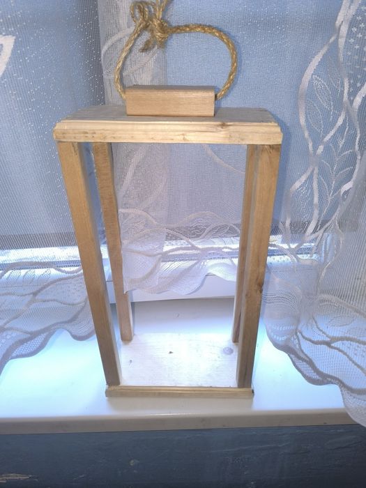 Sprzedam lampiony drewniane