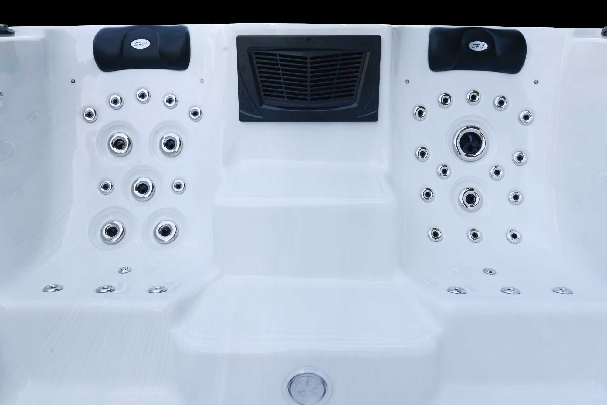 Basen spa z przeciwprądami + wanna z hydromasażem MADAGASKAR
