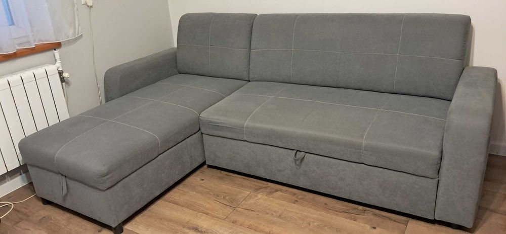 Narożnik szary z funkcją spania i pojemnikiem na posciel