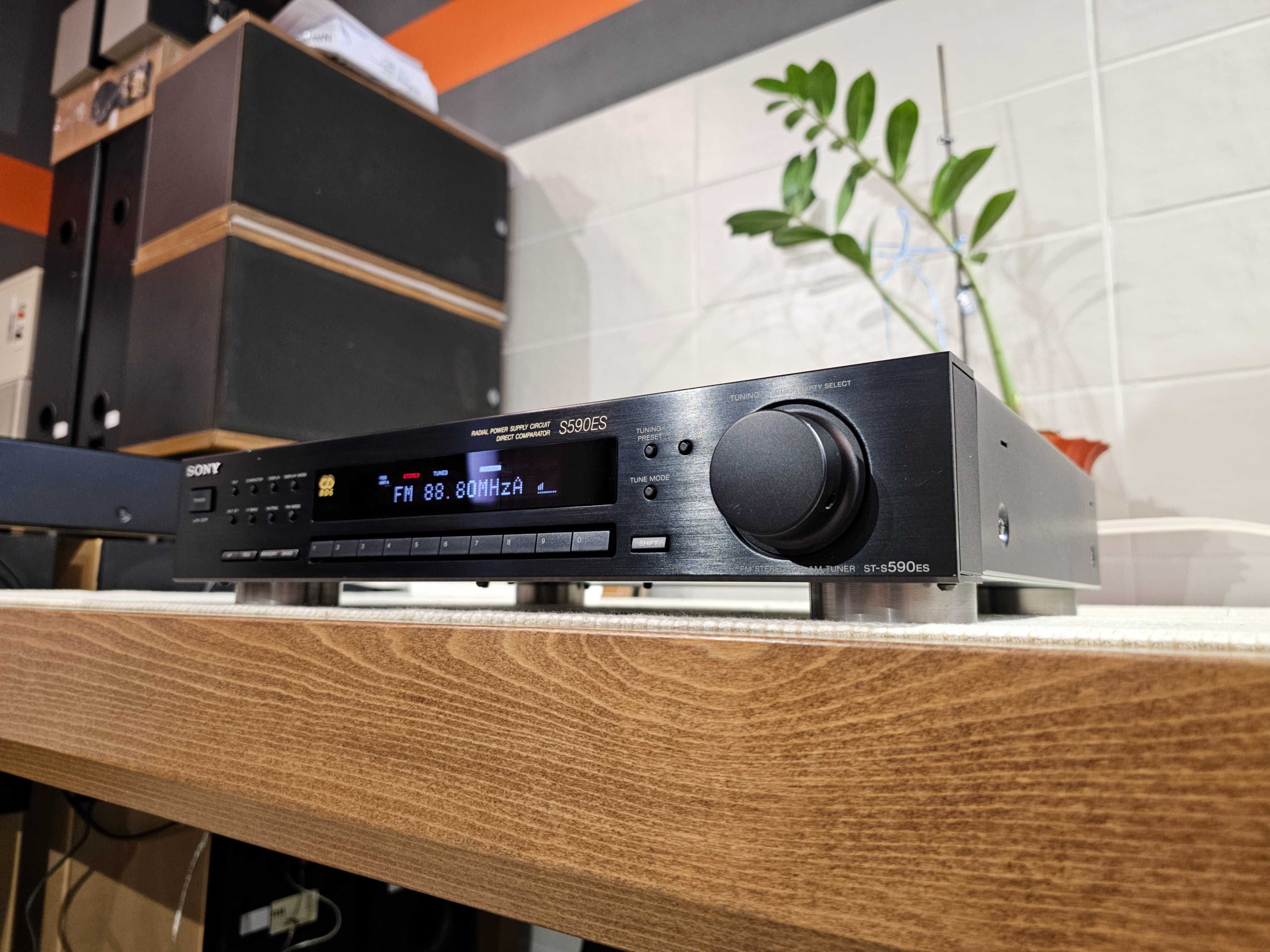 Стерео тюнер Sony ST-S590ES