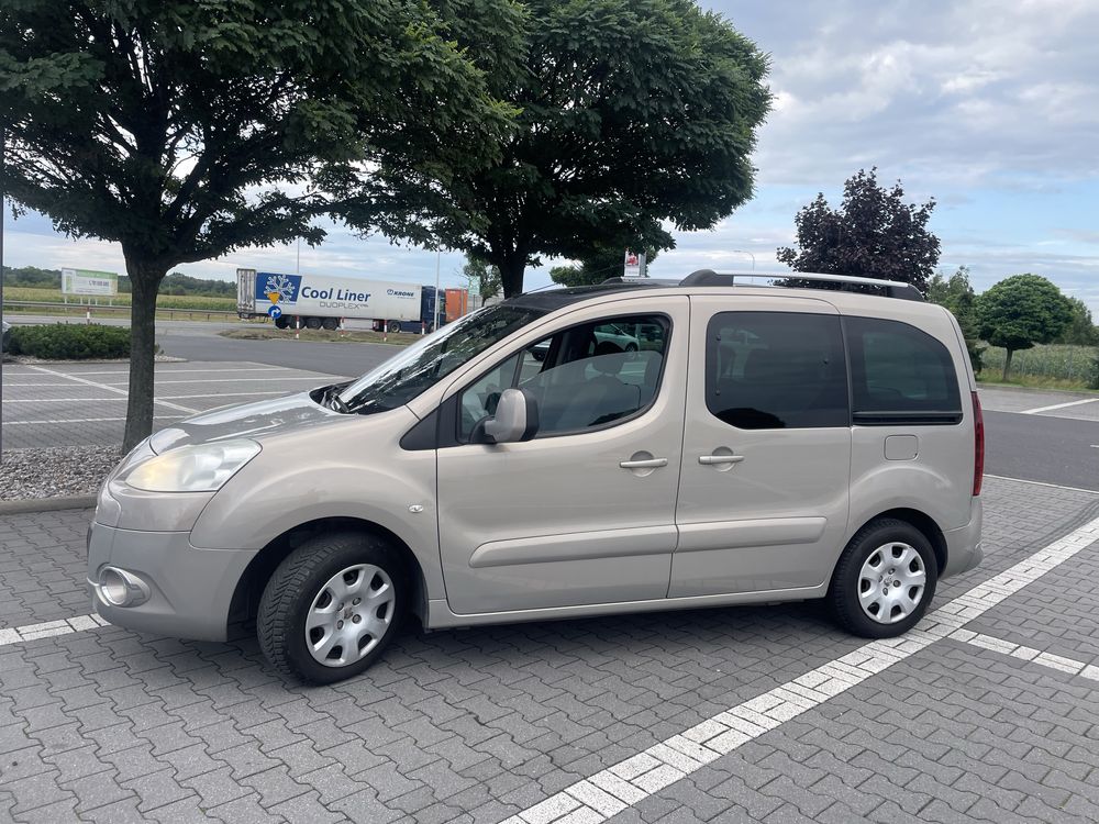 Peugeot Partner Tepee panorama hak klima nabita